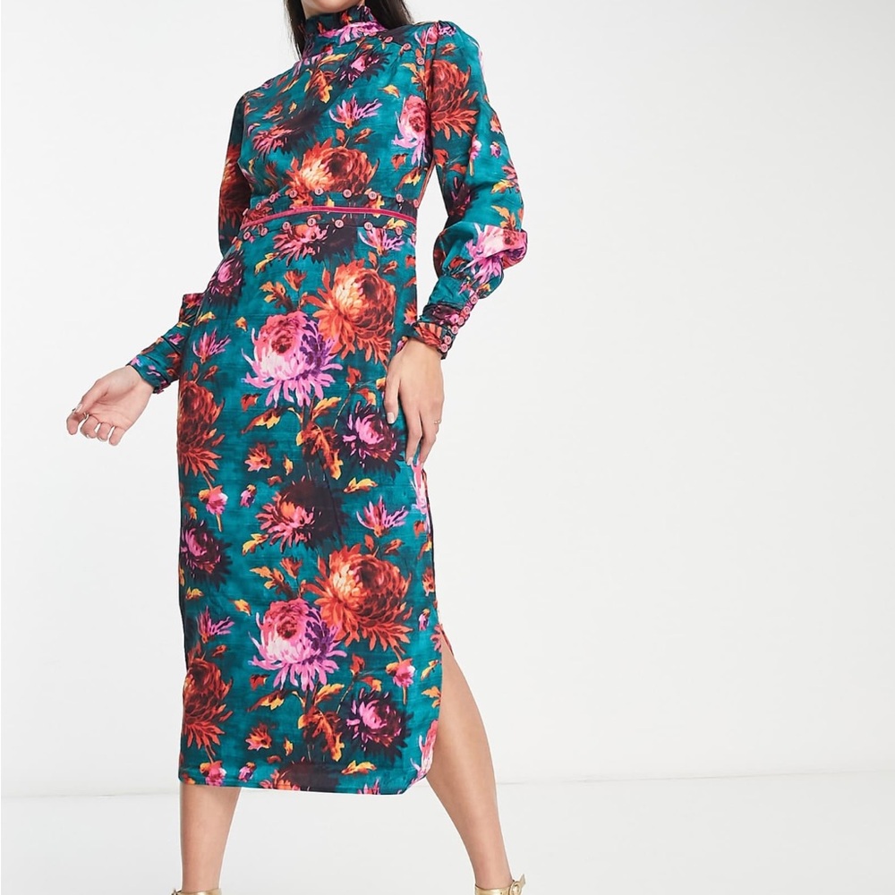 Floral High Neck Floral Midi Dress in Emerald